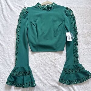 Women’s Emerald Green Lace-Trim Long Sleeve Crop Top